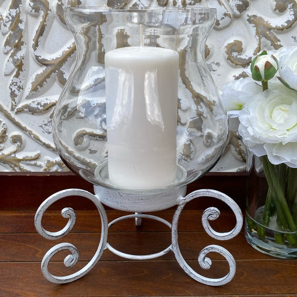 Elegant Metal Scroll Candle Holder Hurricane Candle Holder - Picture 3 of 6